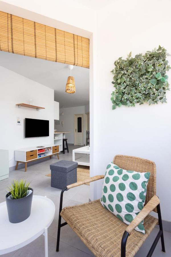 Home2Book Cozy Apartment El Medano, Wifi Экстерьер фото